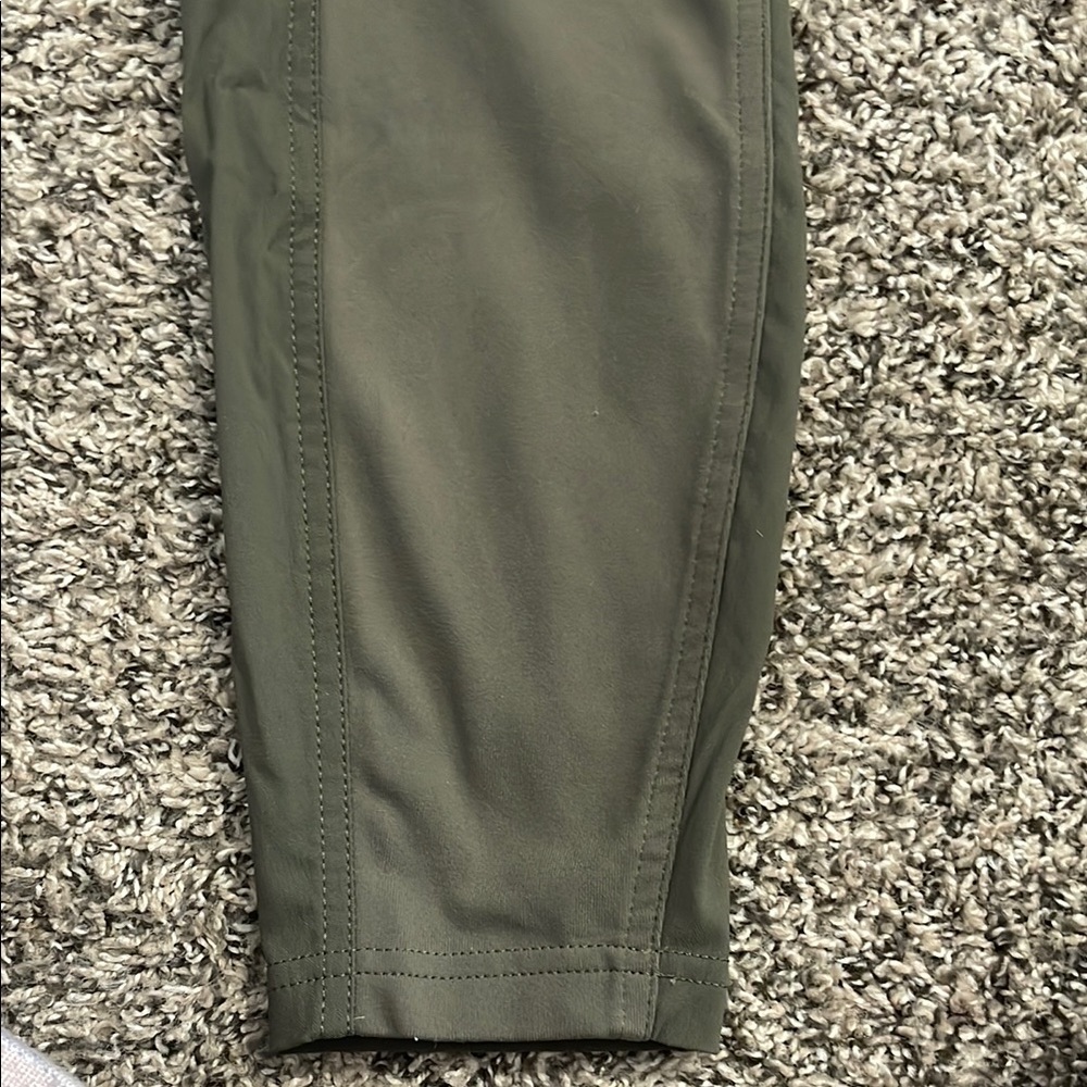 North Face Green/Olive Women's Utility Pants/Leggings - Picture 8 of 13